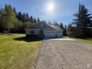 Building Photo - 9423 McKenna Falls Rd W
