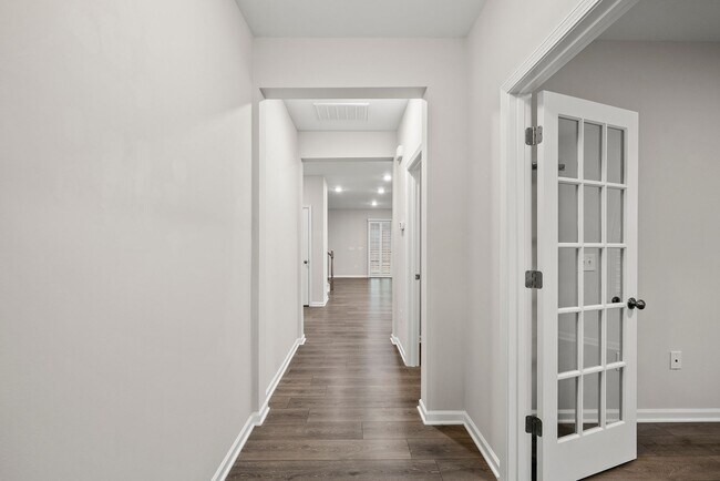 Building Photo - 2116 Curry Mdw Wy