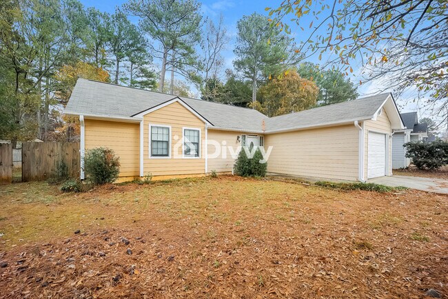 Building Photo - 10414 Candlelight Rd, Jonesboro, GA 30238