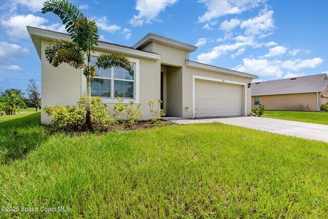 Foto del edificio - 318 Hammock Rd SE