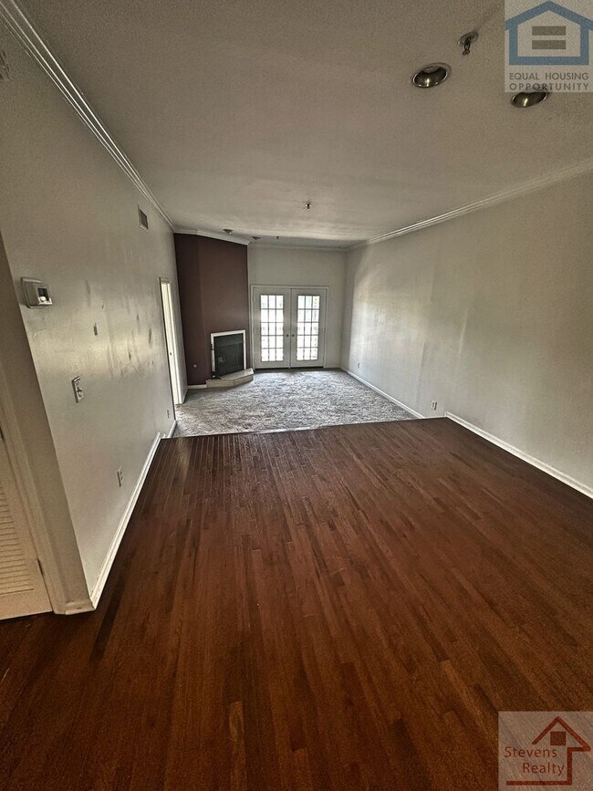 Foto del edificio - 123 W End Pl