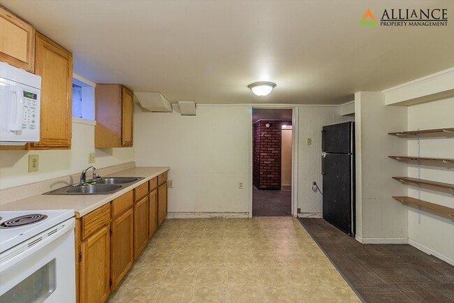 Foto del edificio - 1016 Bertrand St