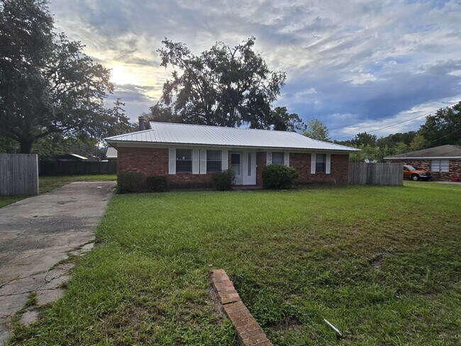Building Photo - 408 S Orange Edwards Blvd