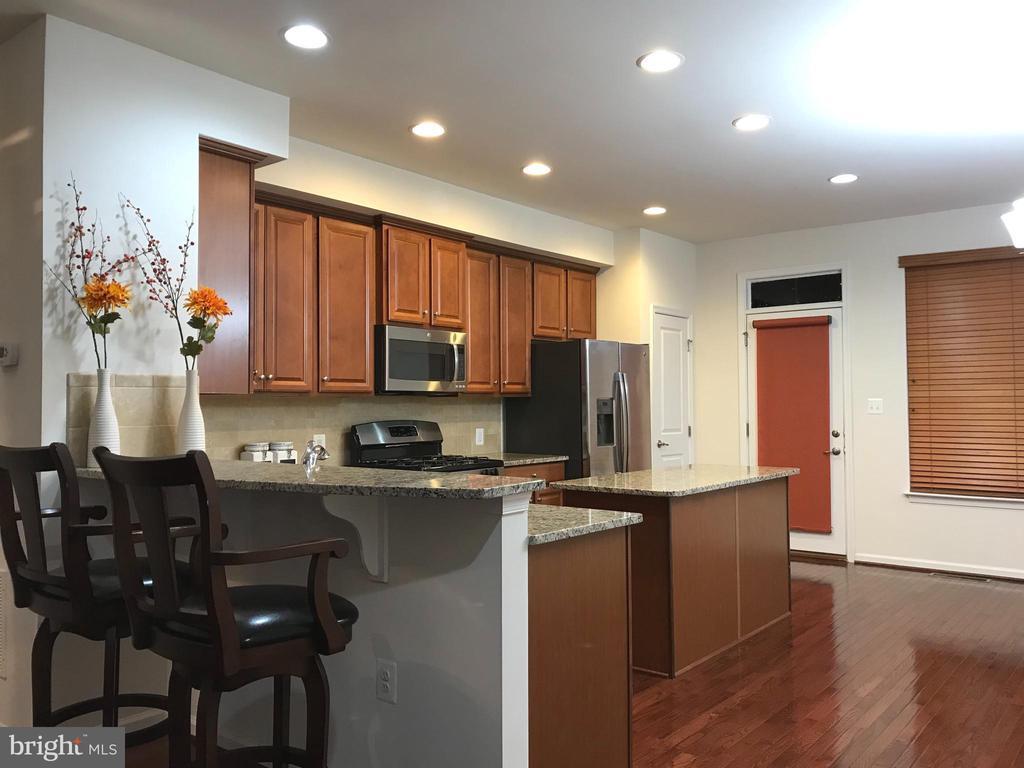 Foto principal - 24911 Coats Square