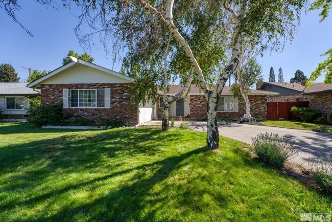 Building Photo - 1502 Foster Dr