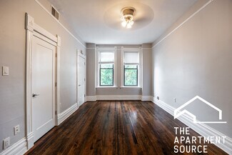 Building Photo - 2031 W Moffat St