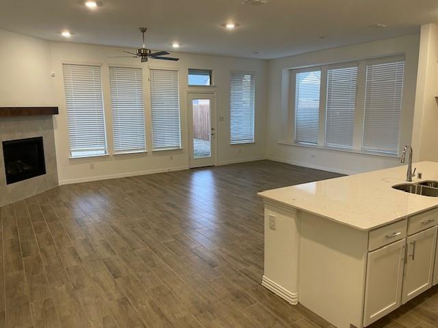Building Photo - 2225 Esher Dr