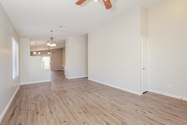 Foto del edificio - 14073 W Cornerstone Trail