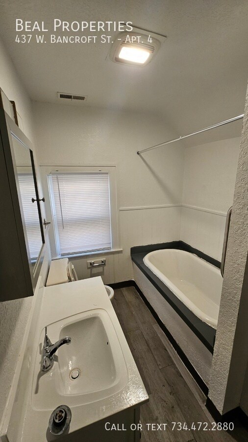 Foto del edificio - 437 W Bancroft St