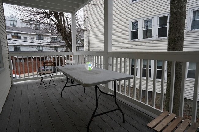 Photo - No Brokers Fee Apartment