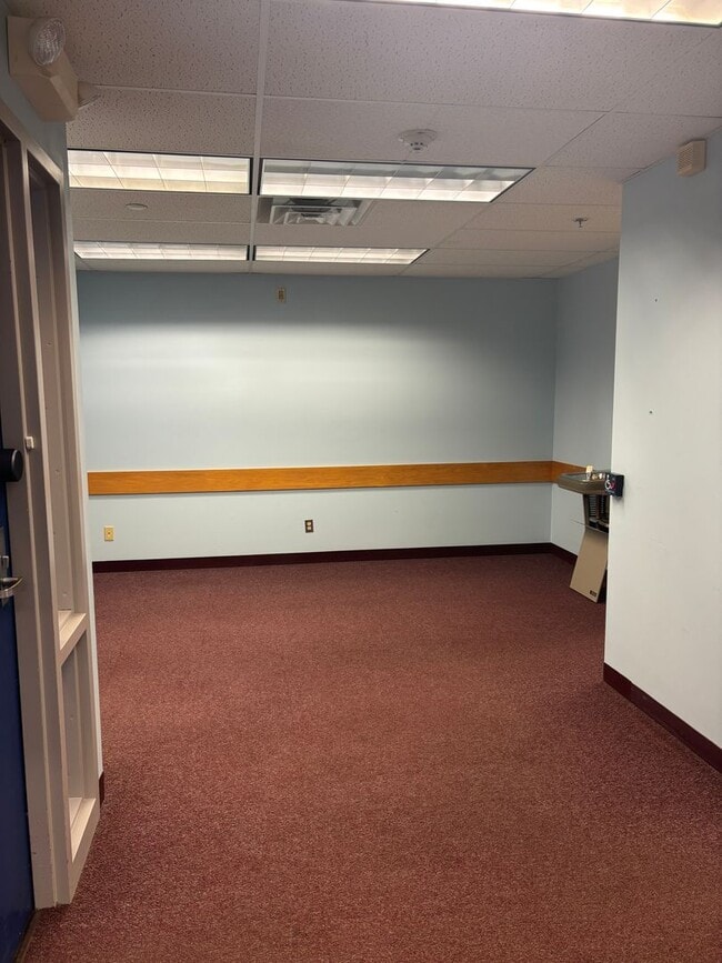 Interior Photo - Center Ithaca