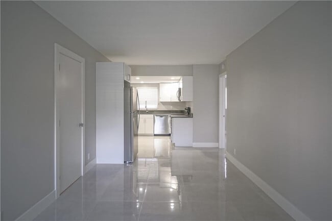 Foto del edificio - 640 NE 7th Ave