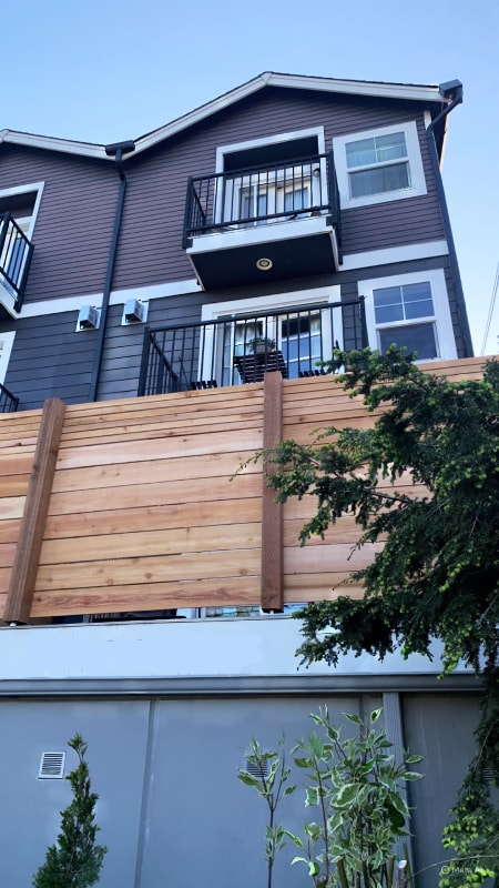 Building Photo - 125 26th Ave E