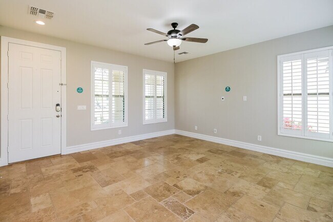 Foto del edificio - 4415 E Woodside Way