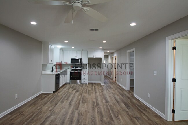 Foto del edificio - New Construction 3 Bedroom 2 Bath Duplexes...