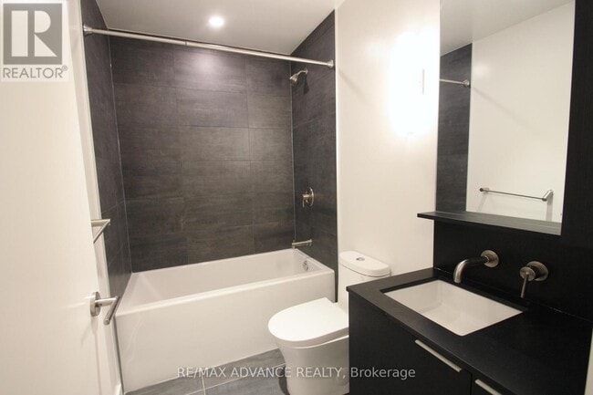 Building Photo - 120 Broadway Ave