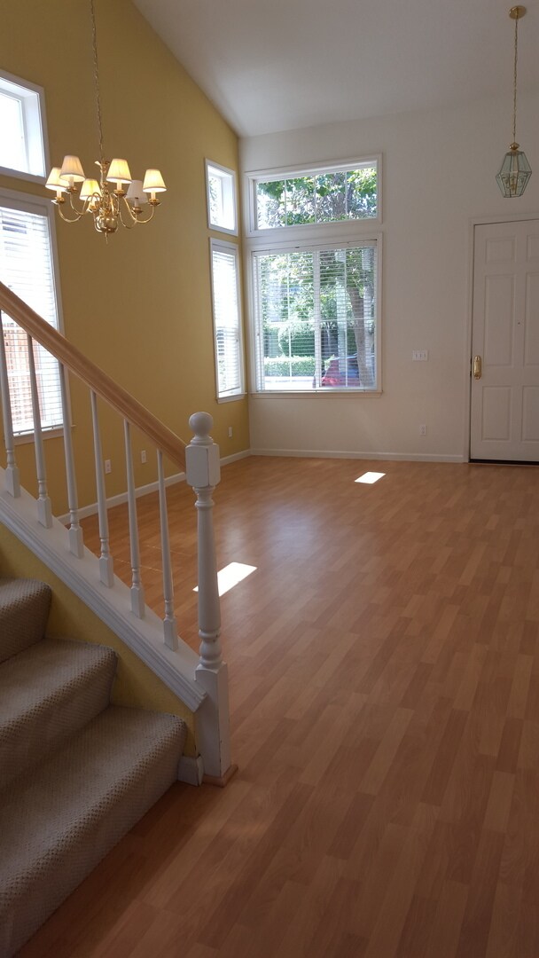 Foto del edificio - Charming Livermore Home 3 bd/2.5 ba. with upgrades, Great schools, close to downtown