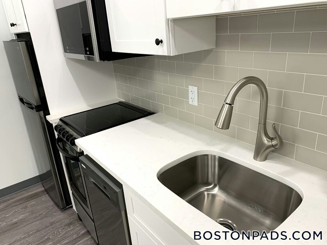 Foto principal - 76 Franklin St