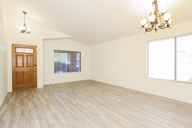 Building Photo - 2443 W Blue Sky Dr