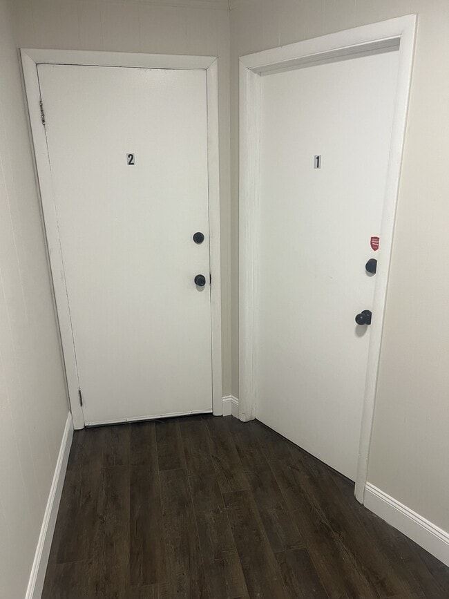 Building Photo - 15 W 29th St