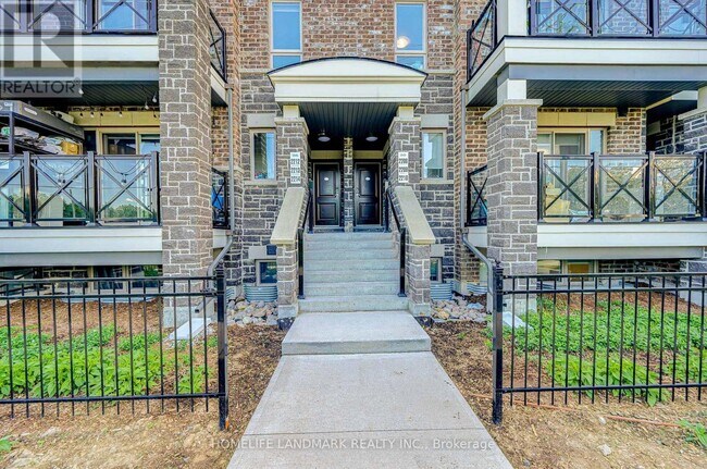 Photo du bâtiment - 10 Westmeath Ln