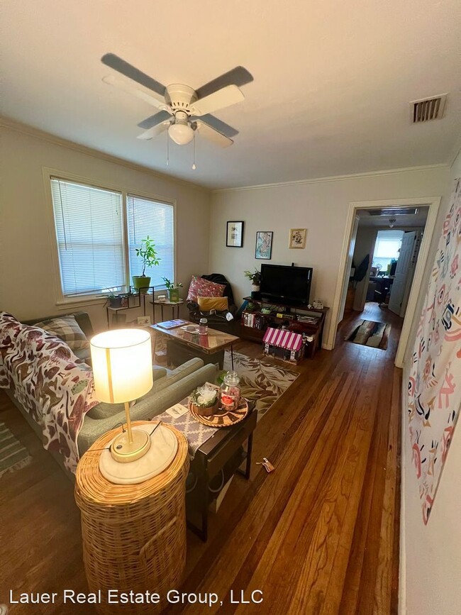 Foto del edificio - 3 br, 1 bath House - 608 Kyle St.
