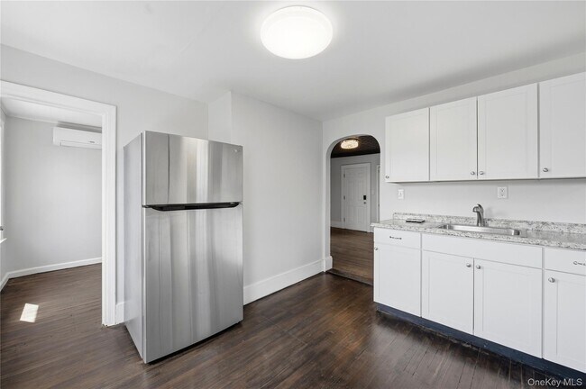 Foto del edificio - 45 S Robinson Ave