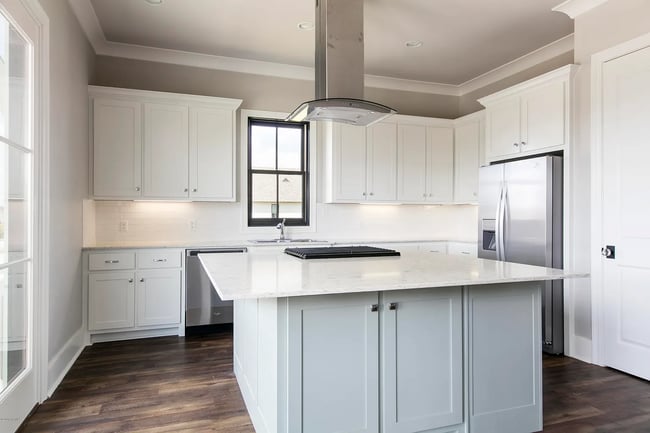 Building Photo - 1007 Camellia Blvd