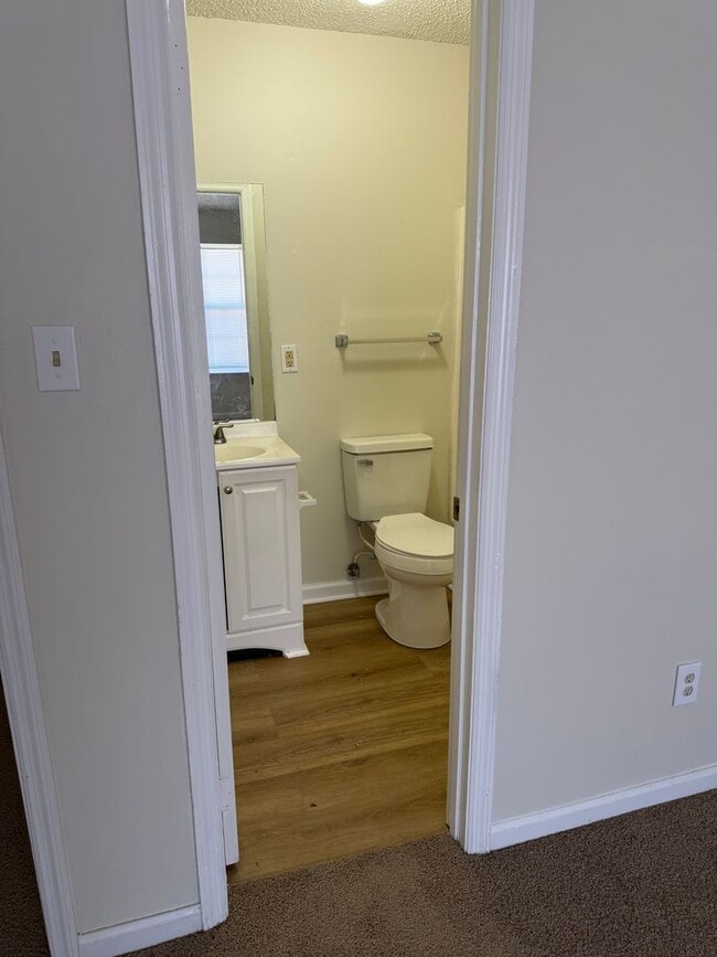 Foto del edificio - 562 Green Gable Ct