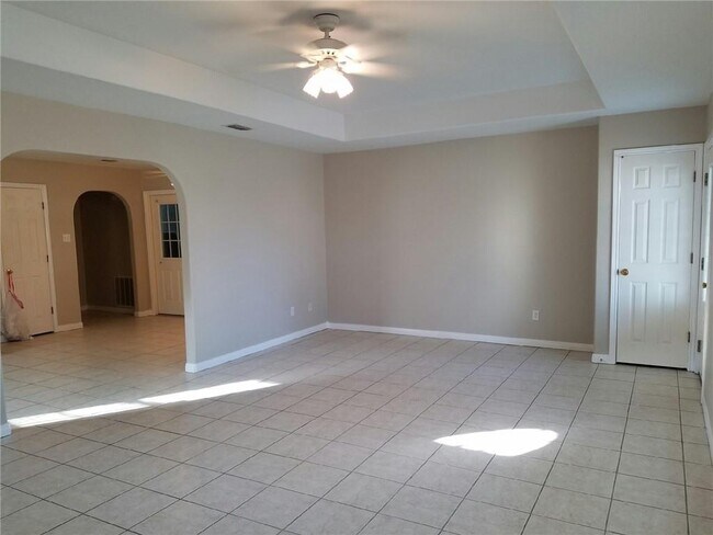 Building Photo - 13917 Windjammer Dr