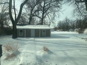 Building Photo - 12121 3rd Ave