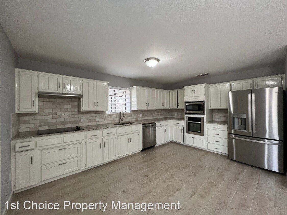 3 br, 2 bath House 1908 Watson St House Rental in Fort Worth, TX