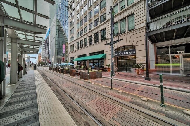 Foto del edificio - 705 Main St