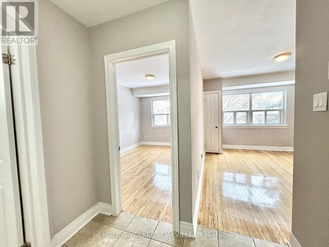 Photo du bâtiment - 90 Twenty Fifth St