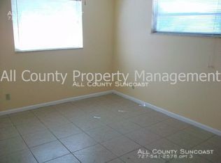 Foto del edificio - 8140 50th Ave N