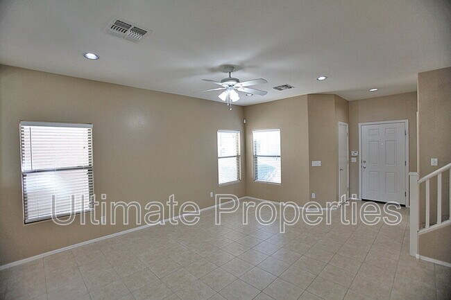 Foto del edificio - 17010 N 184th Ln