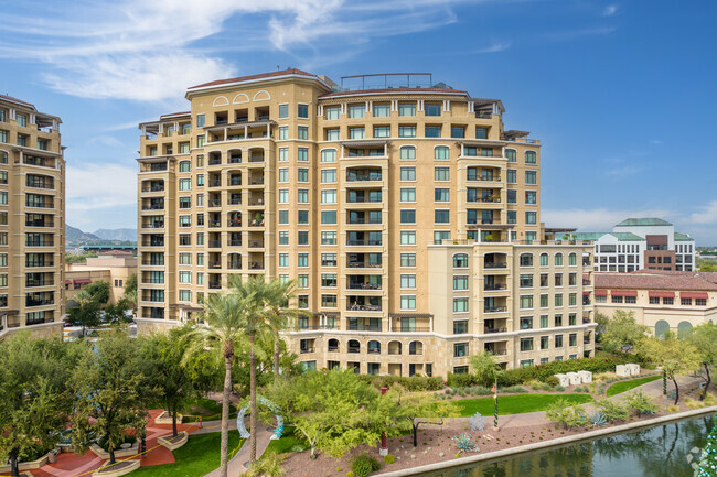 Foto del edificio - Scottsdale Waterfront Residences