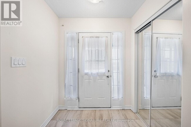 Photo du bâtiment - 101 McAlister Ave