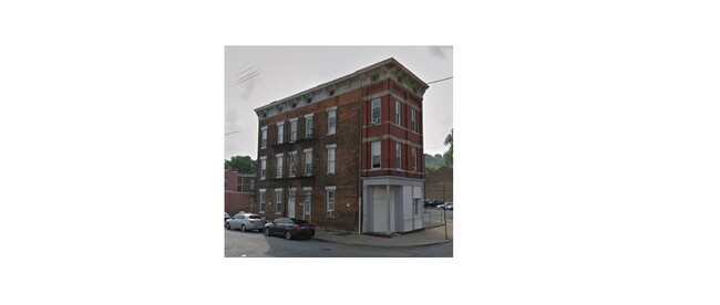 Building Photo - 2838 Colerain Ave
