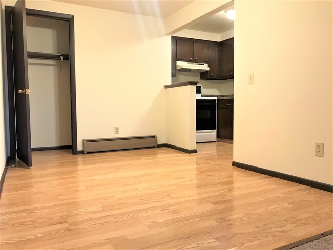 Foto del edificio - 2922 Ashford Ln
