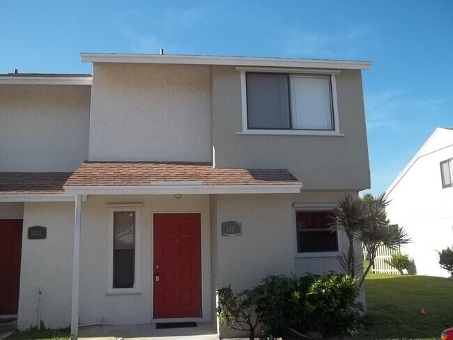 Building Photo - 1801 Wharf Ln