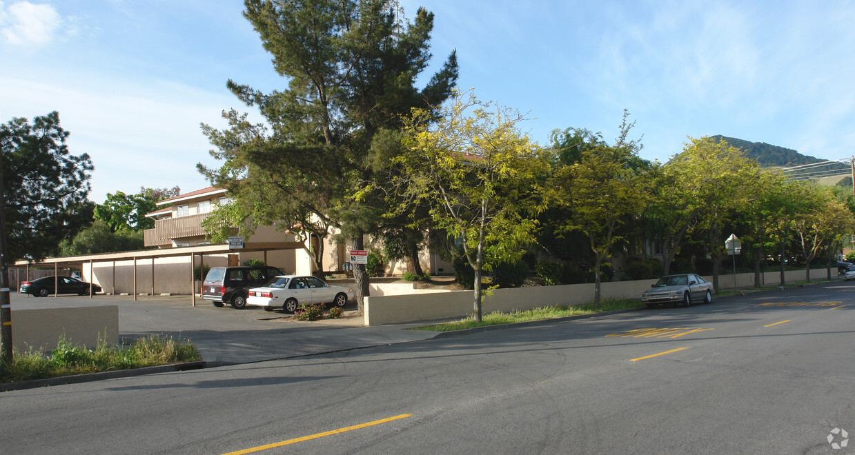 Primary Photo - The Crossings At Morgan Hill