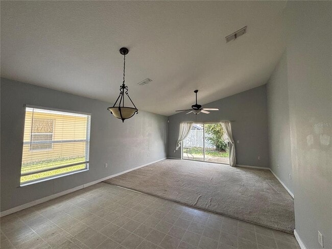 Building Photo - 3068 Cameron Dr