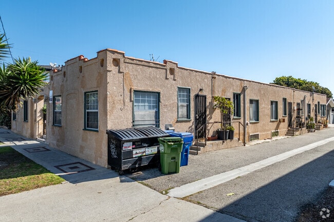 Foto del edificio - 4016 S. Pacific Ave.