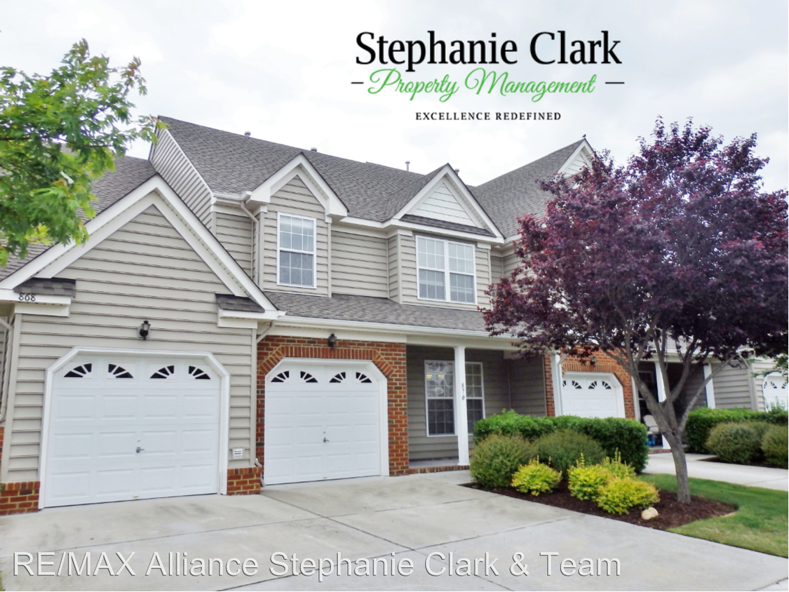 Primary Photo - 3 br, 2.5 bath House - 870 Hunley Drive