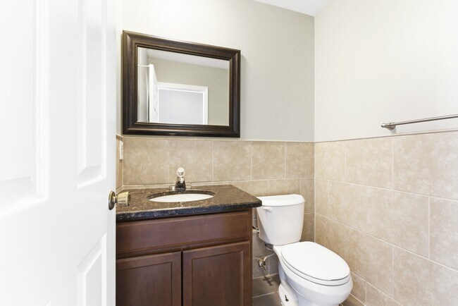 Foto del edificio - 25845 Buckminster Dr