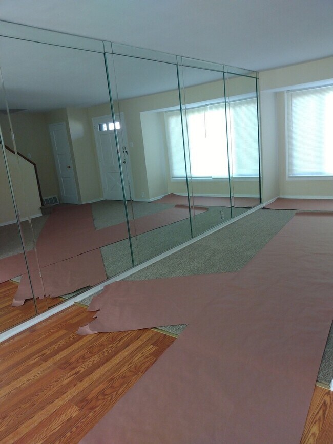 Foto del edificio - 3444 Western Ave