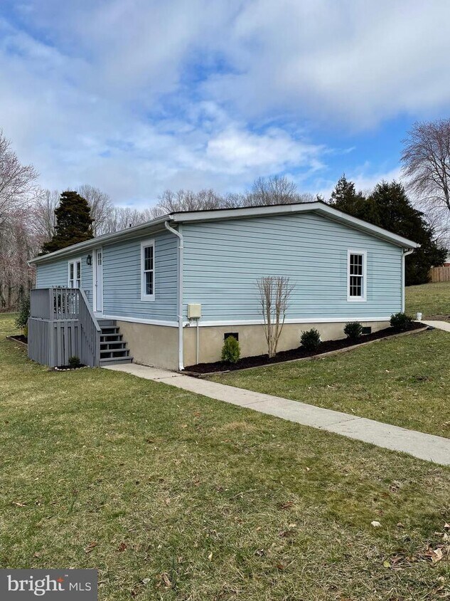 1044 Mt Zion Marlboro Rd, Lothian, MD 20711 House Rental in Lothian