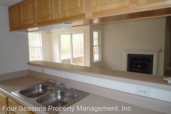 Building Photo - 2542 Carya Pond Ln