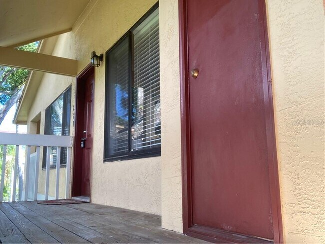 Building Photo - 1550 S Belcher Rd